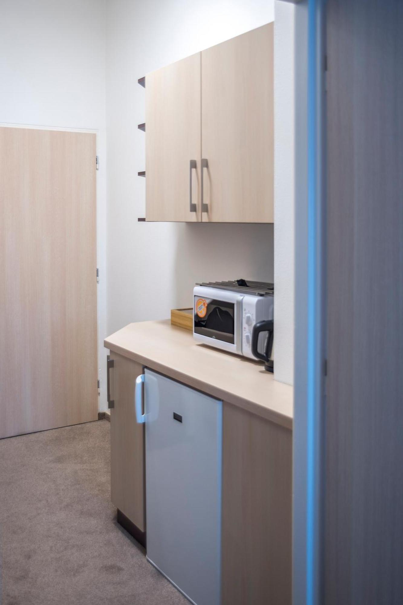 Classic Apartmany Trinec Buitenkant foto